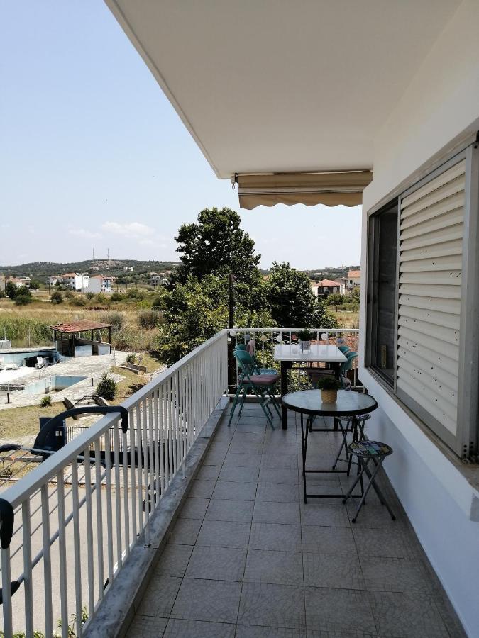Elef Apartment Paralia Dionysiou Exterior foto