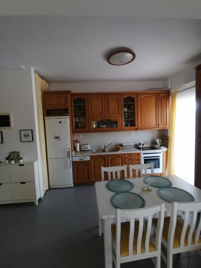 Elef Apartment Paralia Dionysiou Exterior foto