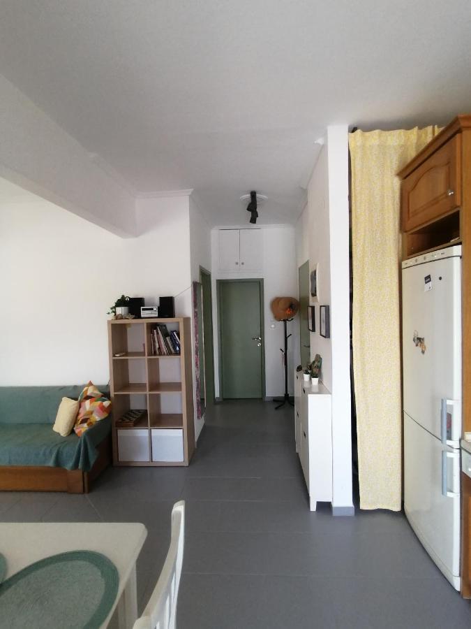 Elef Apartment Paralia Dionysiou Exterior foto