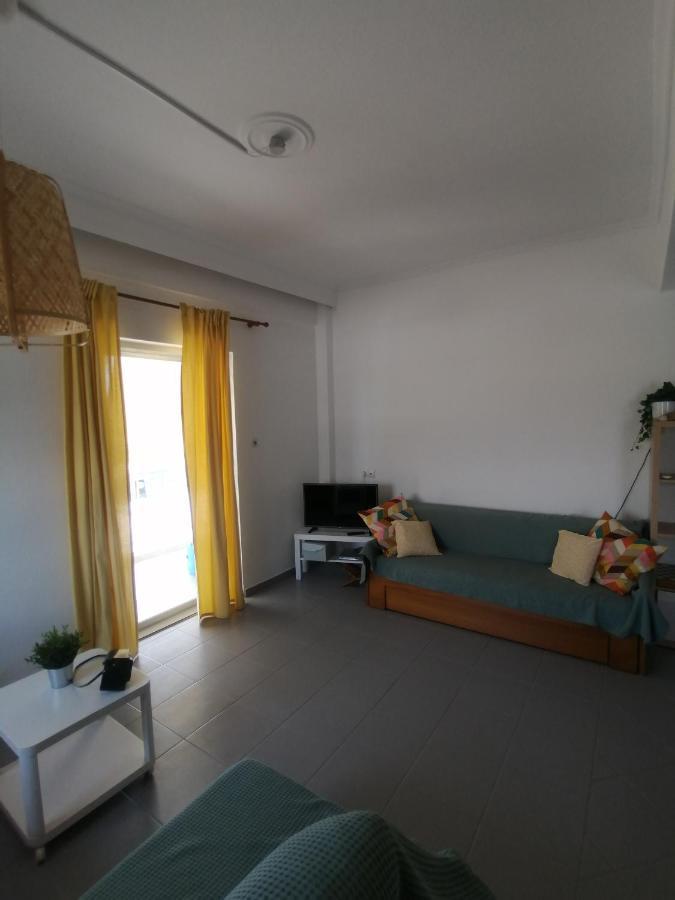 Elef Apartment Paralia Dionysiou Exterior foto
