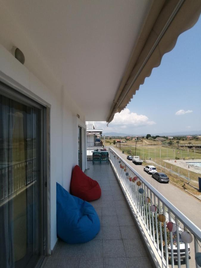 Elef Apartment Paralia Dionysiou Exterior foto